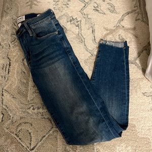 Frame denim - size 24!! Never worn 🤍